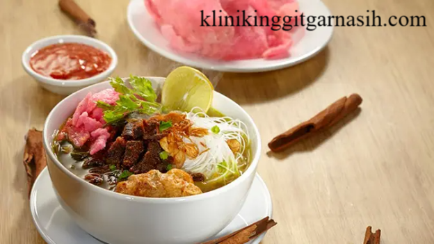 Soto Padang: Hidangan Berkuah Gurih